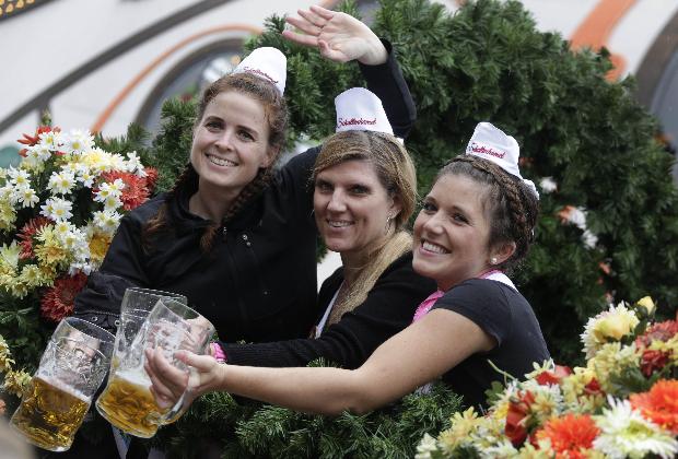 Eğlencenin doruk noktası Oktoberfest 13 Eğlencenin doruk noktası Oktoberfest