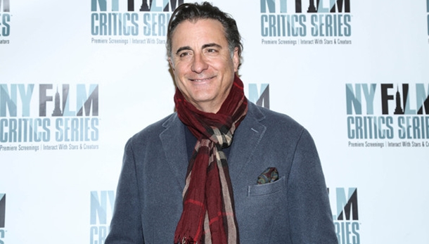 "Castro Küba’ya ihanet etti" dedi ve... 7 “Castro Küba’ya ihanet etti” dedi ve…