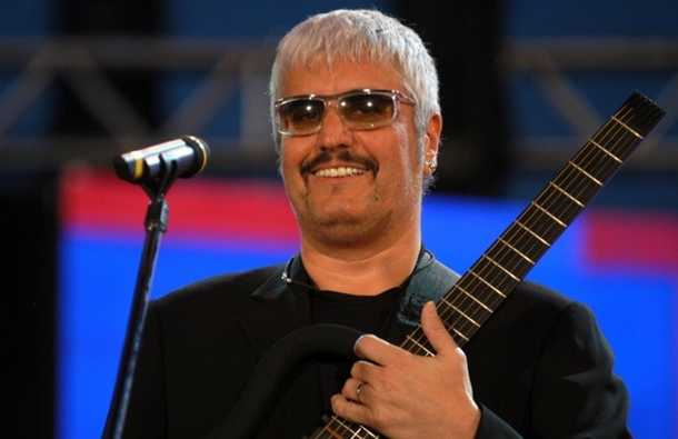 İtalyan şarkıcı Pino Daniele hayatını kaybetti 7 İtalyan şarkıcı Pino Daniele hayatını kaybetti