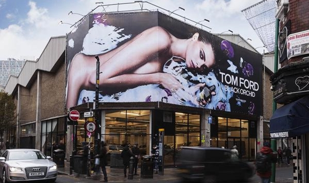 Cara Delevingne Londra'yı karıştırdı 9 Cara Delevingne Londra’yı karıştırdı