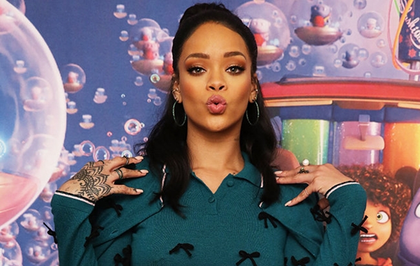 Şok iddia! Rihanna hamile mi?