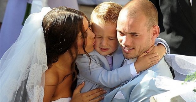 Wesley Sneijder Yolanthe Cabau çiftinin erkek çocukları oldu
