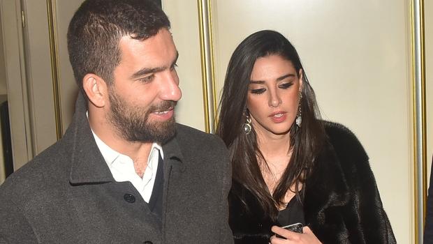 Arda Turan kaza geçirdi