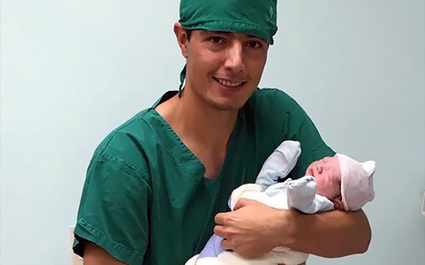 Oscar Cardozo baba oldu