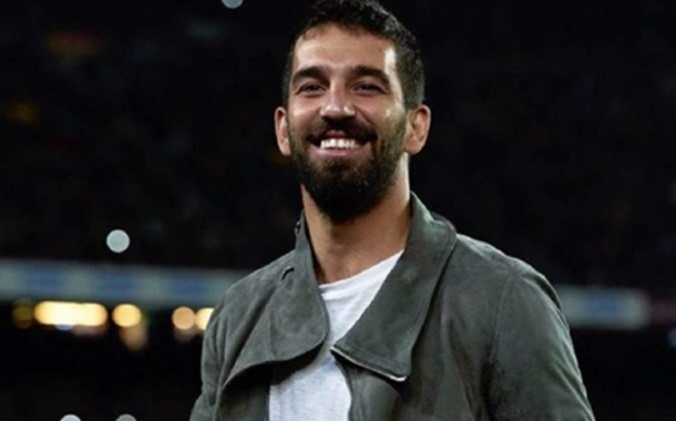 Denemeden aldığı kıyafetler bedenine uymayınca... 1 Denemeden aldığı kıyafetler bedenine uymayınca…