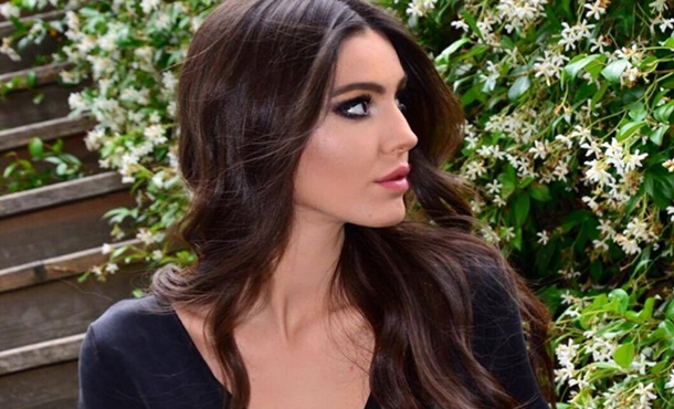 Podyumlarda mekik dokuyor 1 gozde coskun