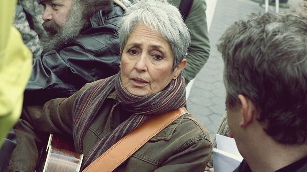 Joan Baez Türkiye açıklaması için özür diledi 1 joan baez ozur diledi