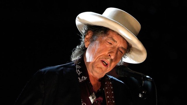 Bob Dylan Nobel Edebiyat Ödülünün sahibi oldu