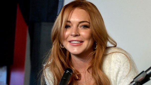 Geçtiğimiz günlerde İstanbul’a gelen ABD’li oyuncu Lindsay Lohan, Türkiye’ye yatırım yapmaya hazırlanıyor.
