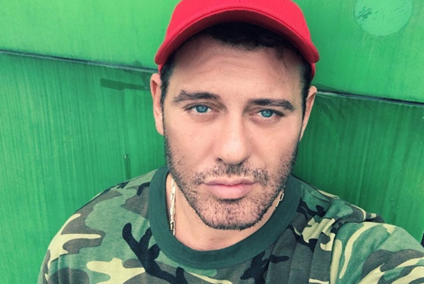 Mert Alaş, Fidel Castro Diye Che Guevara'nın Fotoğrafını Paylaştı 8 Mert Alaş, Fidel Castro Diye Che Guevara’nın Fotoğrafını Paylaştı