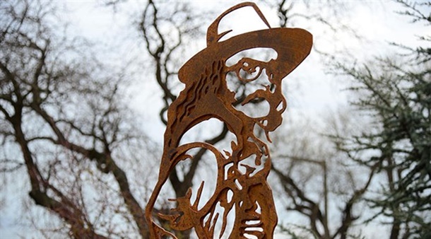 Cem Karaca Heykeli Moda'da 9 Cem Karaca Heykeli Moda'da