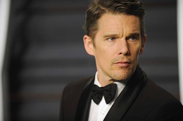 İşte Yeni Nikola Tesla: Ethan Hawke 11 İşte Yeni Nikola Tesla: Ethan Hawke