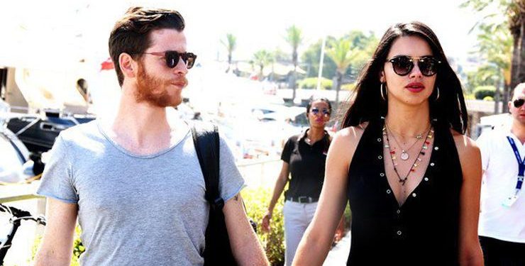 Metin Hara'dan ayrılan Adriana Lima eski aşkına döndü 1 Metin Hara’dan ayrılan Adriana Lima eski aşkına döndü