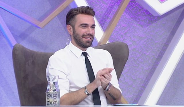 Kemal Doğulu Twitter'da küfür yağdırdı: "Ne anam kaldı ne bacım!" 1 Kemal Doğulu Twitter’da küfür yağdırdı: “Ne anam kaldı ne bacım!”