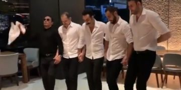 Nusret'ten, New York'ta halay şov 8 Nusret’ten, New York’ta halay şov