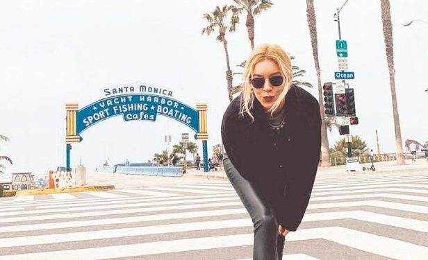 Sinem Kobal Amerika'da, Kenan İmirzalıoğlu Bebek'te 1 Sinem Kobal Amerika’da, Kenan İmirzalıoğlu Bebek’te