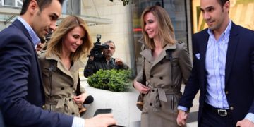 Demet Şener Cenk Küpeli el ele