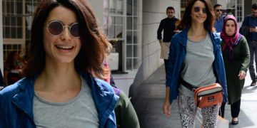 Beren Saat’in yüzü gülüyor