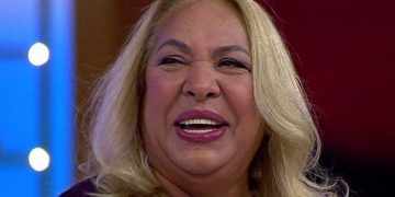 Eşi, Dilber Ay'ın gerçek ölüm nedenini açıkladı 4 Eşi, Dilber Ay’ın gerçek ölüm nedenini açıkladı