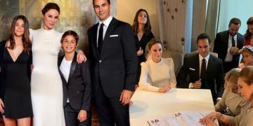 Demet Şener Cenk Küpeli Boğaz’da sade bir nikahla evlendi