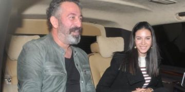 Ahu Yağtu bu soruya güldü! 2 Ahu Yağtu bu soruya güldü!