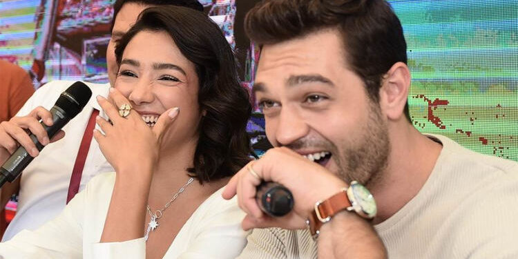 Aybüke Pusat ile Furkan Andıç arasında neler oluyor? 1 Aybüke Pusat ile Furkan Andıç arasında neler oluyor?