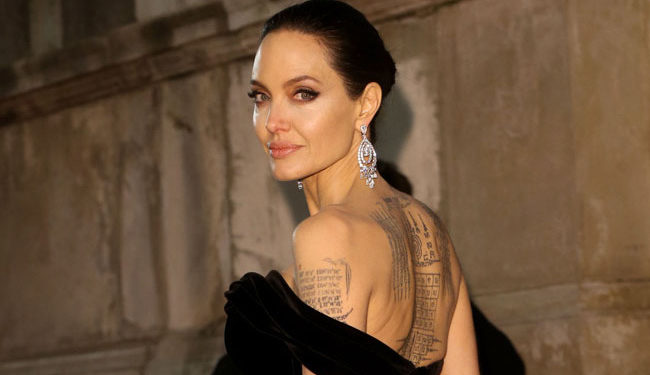 Angelina Jolie'den coronavirüs bağışı 1 Angelina Jolie’den coronavirüs bağışı