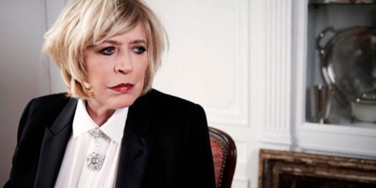 Ünlü sanatçı corona virüse yakalandı! 1 Ünlü sanatçı corona virüse yakalandı!