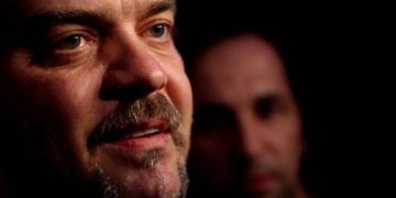 Ünlü şovmen Beyaz’ın köpeği öldü 3 Ünlü şovmen Beyaz’ın köpeği öldü