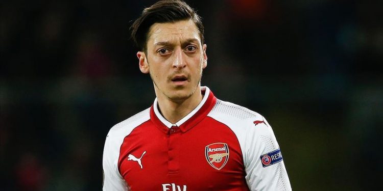 Mesut Özil‘den Kızılay’a dev bağış 1 Mesut Özil‘den Kızılay’a dev bağış