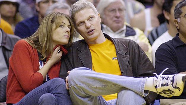 Elizabeth Hurley intihar eden eski eşine veda etti 1 Elizabeth Hurley intihar eden eski eşine veda etti