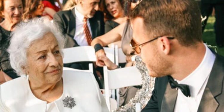 Kerem Bürsin ’in acı günü 1 Kerem Bürsin ’in acı günü