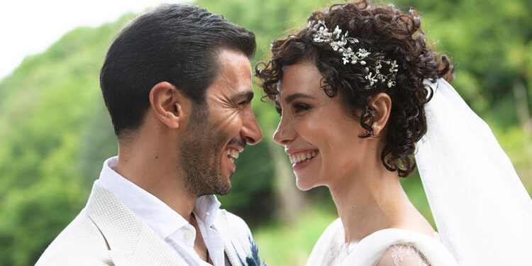 Oyuncu Songül Öden evlendi 1 Oyuncu Songül Öden evlendi