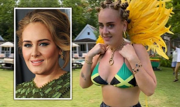 Adele bikini fotoğrafıyla olay yarattı! 1 Adele bikini fotoğrafıyla olay yarattı!