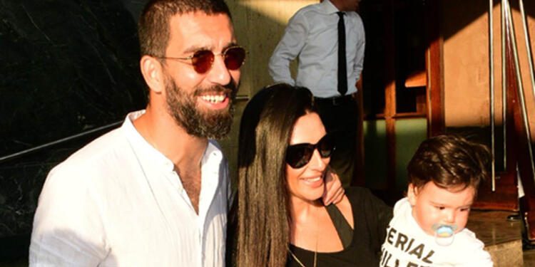 Üçüncü çocuk için doktordan izin bekliyor 1 Üçüncü çocuk için doktordan izin bekliyor