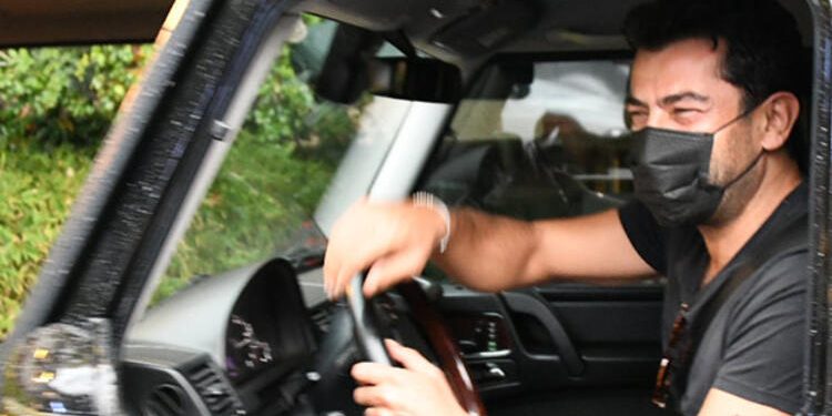 Bebeğin ismini Sinem Kobal açıklayacak 1 Bebeğin ismini Sinem Kobal açıklayacak