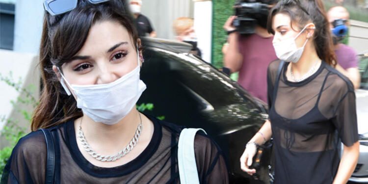 Hande Erçel ‘den evlilik açıklaması 1 Hande Erçel ‘den evlilik açıklaması