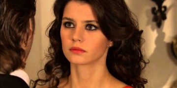 Beren Saat Haberleri, Beren Saat ile ilgili Magazin dünyasının en son haber sonuçları Magazin Gazetesi CumCuma.com’da!