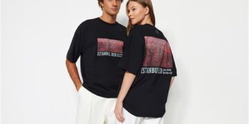 Trendyol ile devlet sanatçısı Prof. Devrim Erbil arasında işbirliği anlaşması yapıldı.