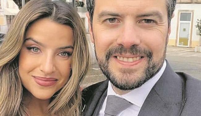 Jorge Mendes'in kızı Marisa Mendes aşık oldu 1 Jorge Mendes'in kızı Marisa Mendes yeni aşkı Ricardo Lopes ile fotoğrafını yayınladı