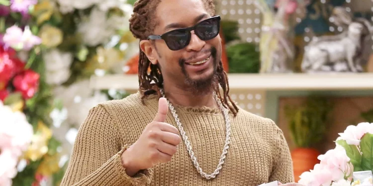 Amerikalı rapçi Lil Jon, ramazan ayında İslam'ı seçti 1 ABD’li rap sanatçısı Lil Jon, Müslüman olduğunu açıkladı. Lil Jon önce Arapça sonra İngilizce olarak şehadet getirdi.