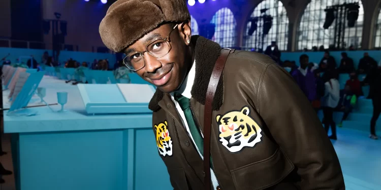 The Creator, Louis Vuitton için koleksiyon hazırladı 1 The Creator olarak tanınan rapçi Tyler, Louis Vuitton için kapsül koleksiyon hazırladı.