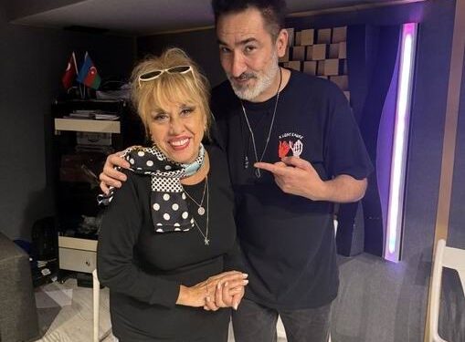 Sagopa Kajmer ve Kamuran Akkor düet yapacak 1 Sagopa Kajmer mahlaslı rap sanatçısı Yunus Özyavuz ve ünlü şarkıcı Kamuran Akkor düet yapacaklar.