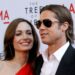 Angelina Jolie ve Brad Pitt boşanma sürecinde anlaşmaya vardı 2 Hollywood’un ikonik çifti Angelina Jolie ve Brad Pitt, sekiz yılı aşkın süredir devam eden boşanma davasında uzlaşmaya vardı.