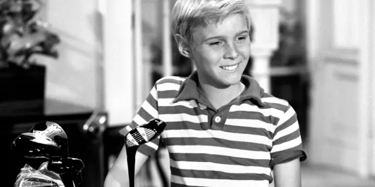 Dennis the Menace'in yıldızı Jay North hayatını kaybetti 1 Ünlü çocuk oyuncu Jay North, kolon kanseriyle mücadelesinin ardından Florida’daki evinde 73 yaşında yaşamını yitirdi.