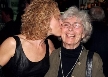 Sahne ve ekran dünyasının saygın isimlerinden, usta oyuncu Priscilla Pointer, 100 yaşında hayata veda etti.