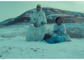 Suudi yönetmen Shahad Ameen’in “Hijra” filmi Oscar adayı oldu 10 Shahad Ameen’in yeni filmi “Hijra”, Akademi Ödülleri’nde “En İyi Uluslararası Film” kategorisinde ülkesinin resmi adayı olarak seçildi.
