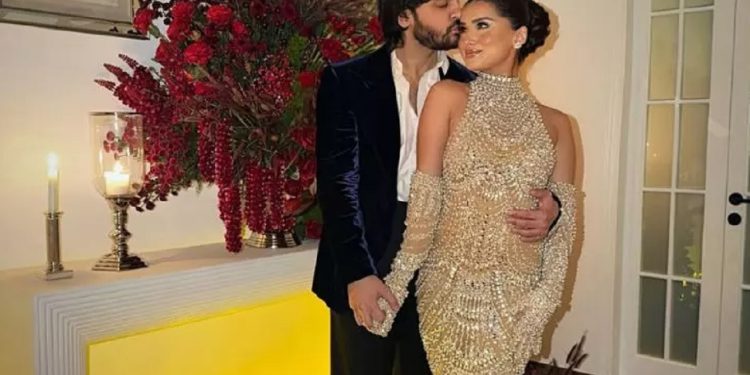 Tara Sutaria doğum gününü Maldivler’de kutladı 1 Oyuncu Tara Sutaria, yılın en özel gününü bu kez Maldivler'de sevgilisiyle birlikte kutladı.