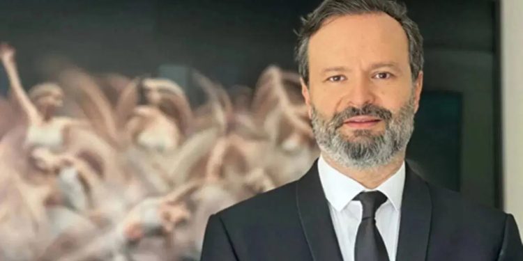 Ünlülere yönelik uyuşturucu soruşturması kapsamında gözaltına alınan yapımcı Timur Savcı hakkında hazırlanan Adli Tıp Kurumu raporu soruşturma dosyasına eklendi.