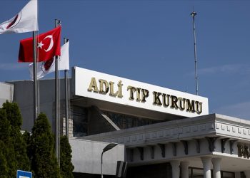 Uyuşturucu soruşturmasında, gözaltına alınan bazı ünlü isimlerin Adli Tıp Kurumu’ndan gelen test sonuçları dosyaya girdi.